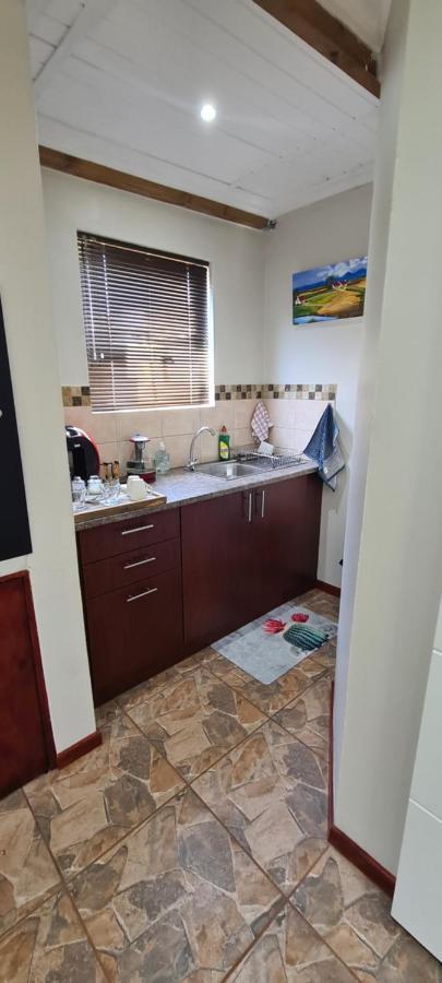 Mountain View Guesthouse Vanrhynsdorp Екстериор снимка